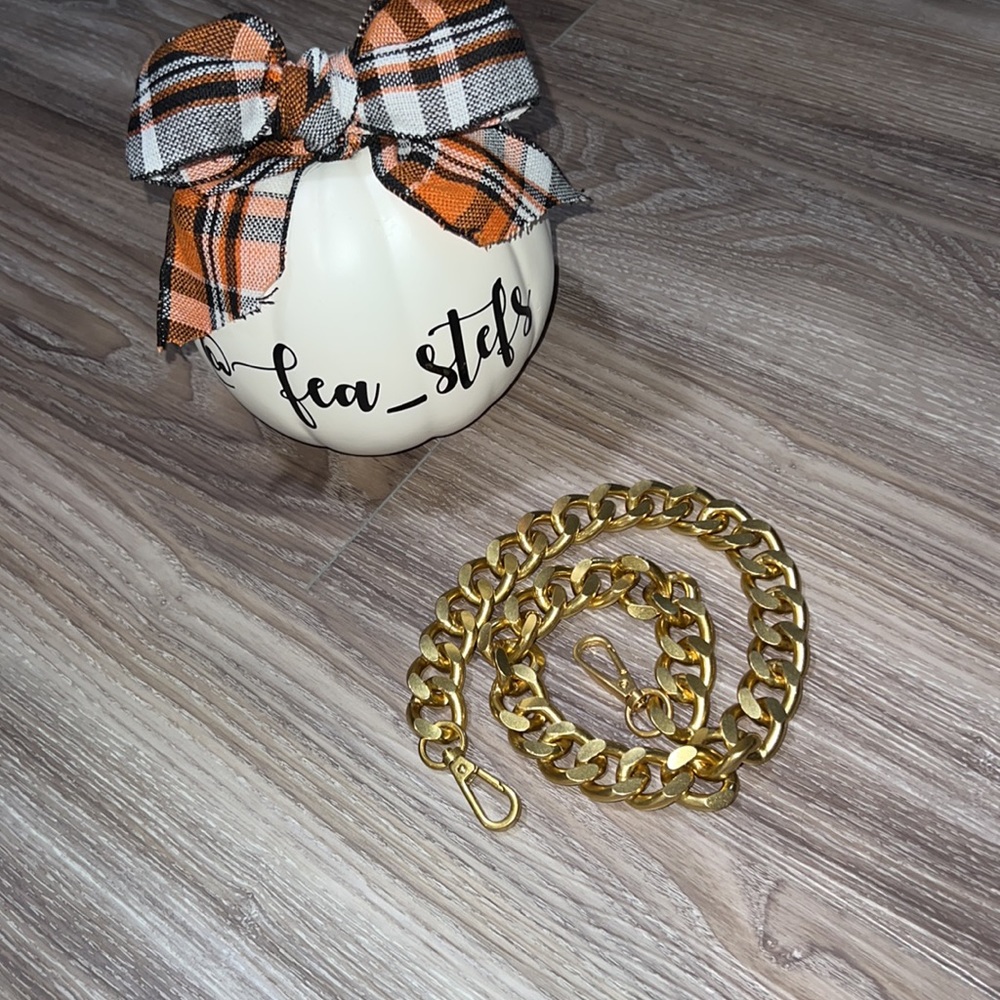 Fashion gold purse chain
